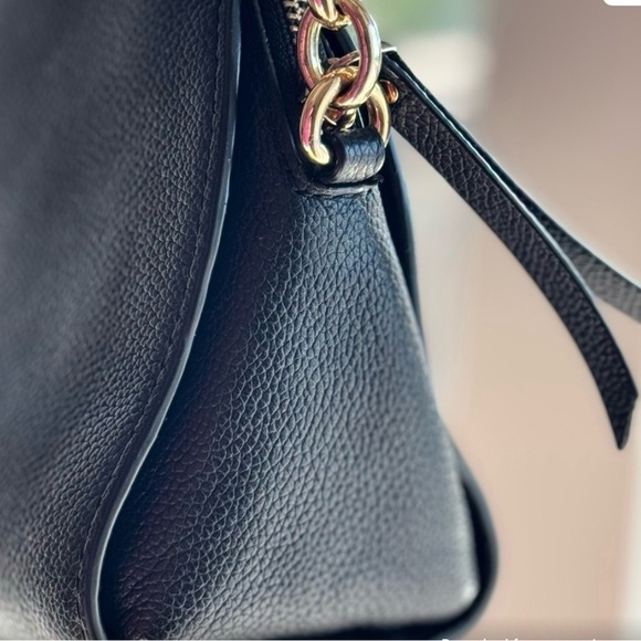 Kate Spade Larchmount Ave Tori Logo Crossbody. LIKE NEW!! - Picture 6 of 10